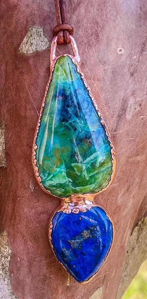 Opalized Petrified Wood w/ Lapis Lazuli